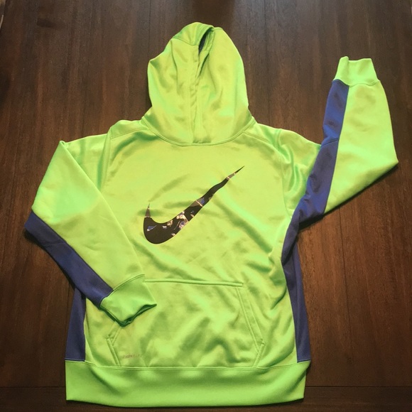 Nike Other - Nike Boy’s XL Therma-Fit Hoodie